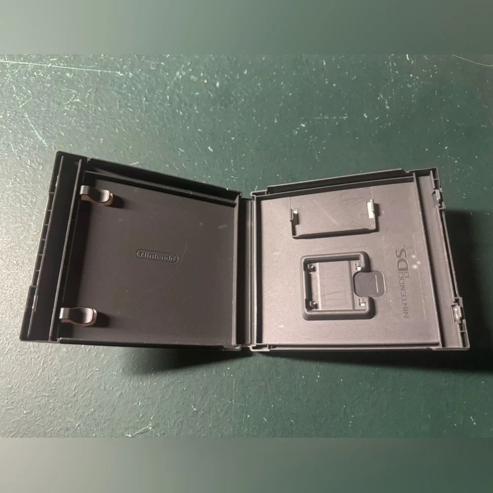 CASE ONLY - NO GAME Nintendo DS WarioWare: Touched!